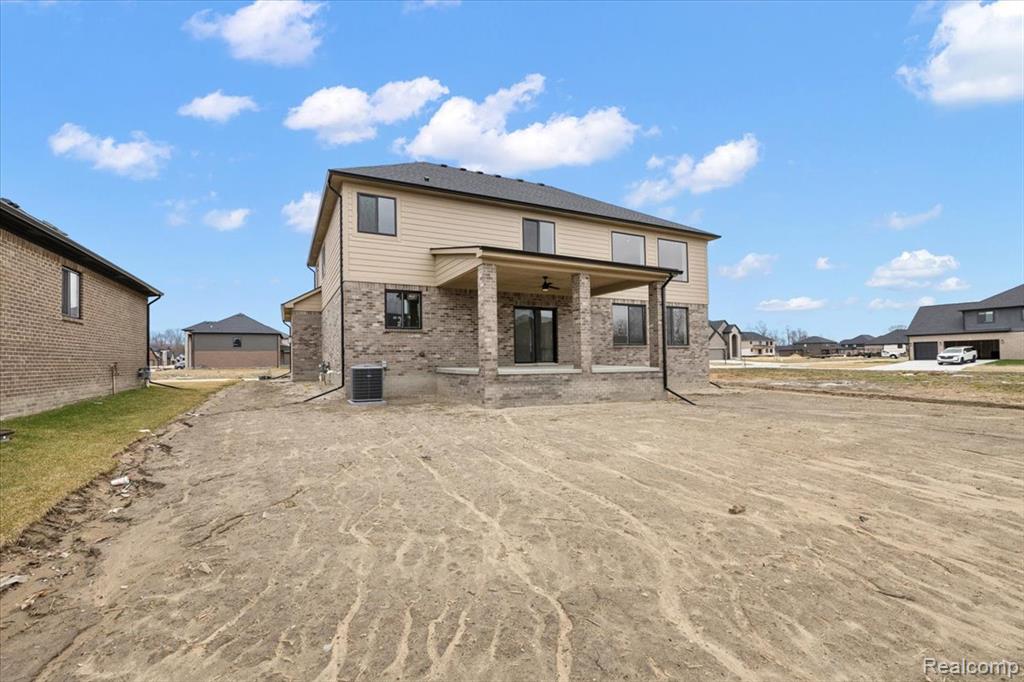 50386 Mistwood Drive, Macomb, MI 48042 — Photo 14