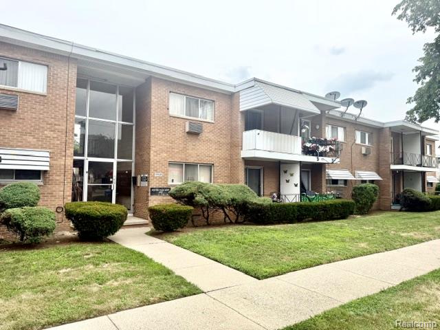 17121 Redford Street, 212, Detroit, MI 48219