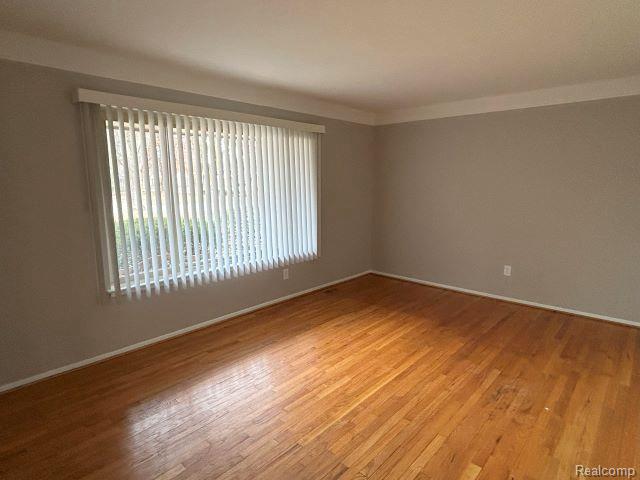 4117 MARYWOOD Drive, Troy, MI 48085 — Photo 9