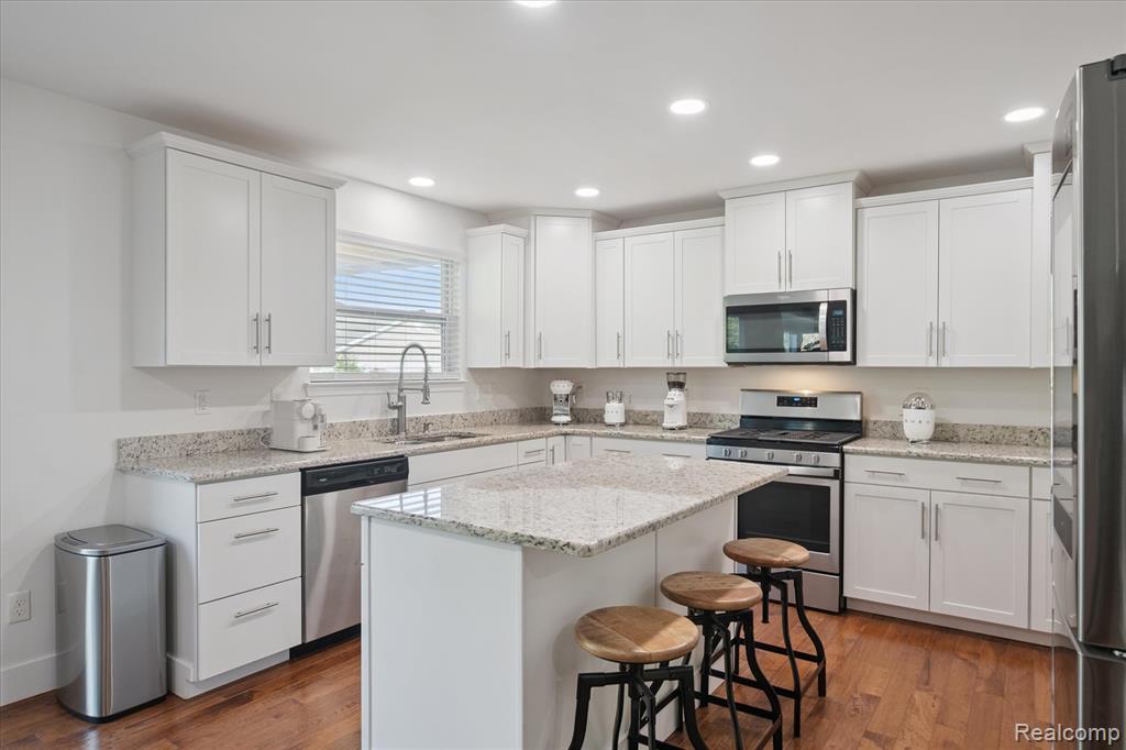 9163 White Tail Court, Ypsilanti, MI 48197 — Photo 15