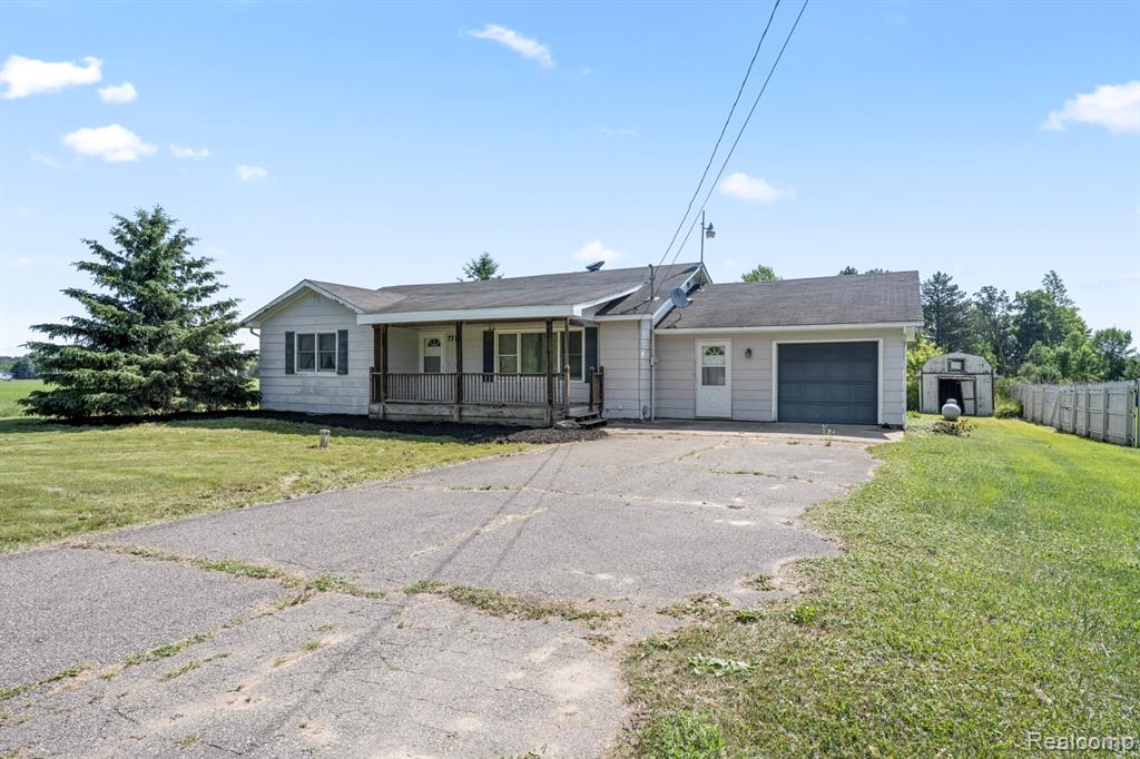 7311 S New Lothrop Road, Durand, MI 48429 — Photo 3
