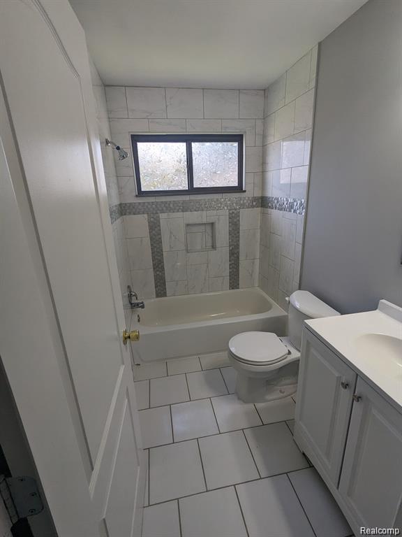 5113 Glenis Street, Dearborn Heights, MI 48125 — Photo 9