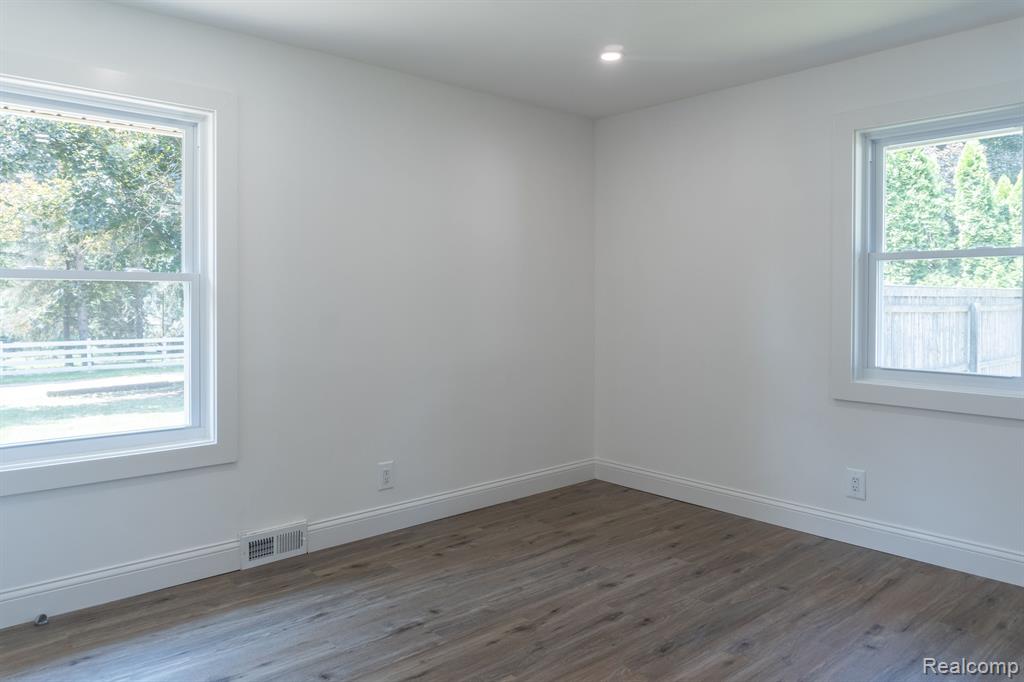 46236 SUNSET Street, Northville, MI 48167 — Photo 20