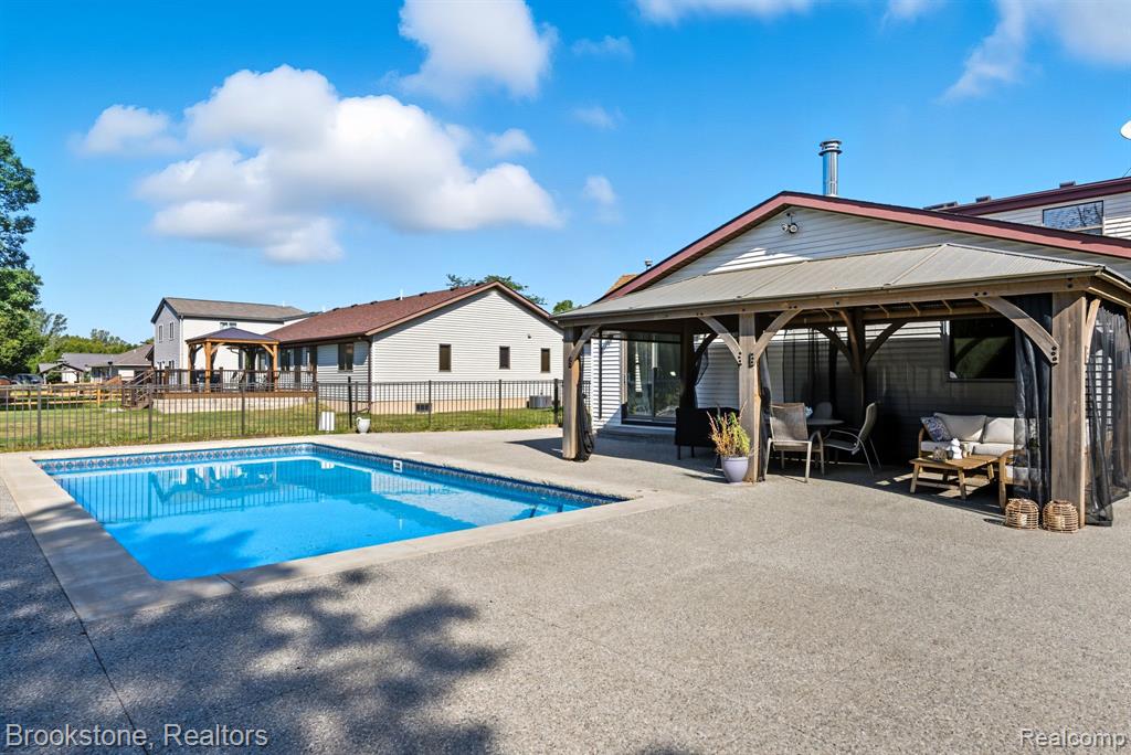 1019 NAUTICAL, Cottrellville, MI — Photo 4