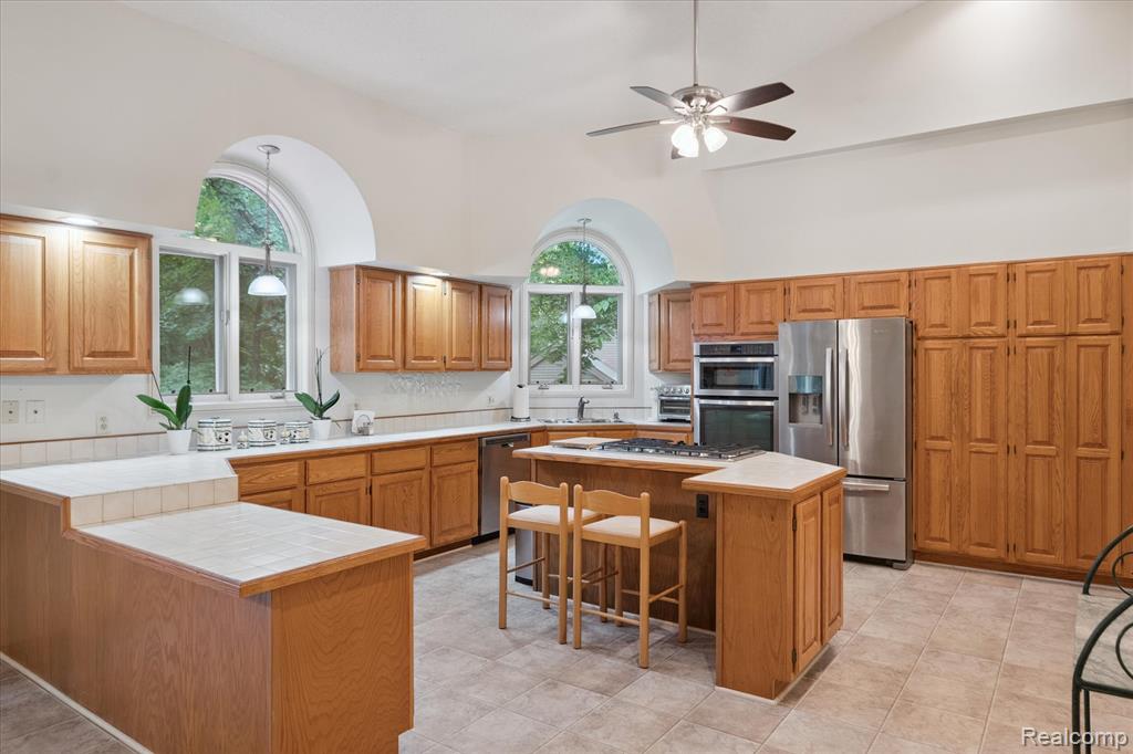 9724 Pine Valley Trail, Brighton, MI 48114 — Photo 16