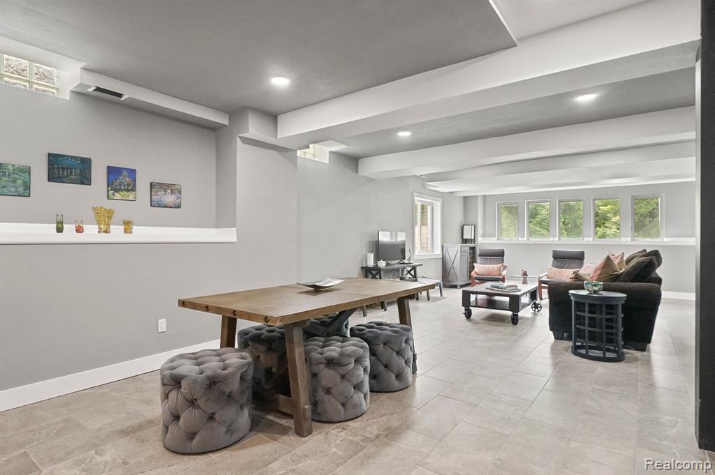 4903 PARK MANOR Drive, Troy, MI 48098 — Photo 51