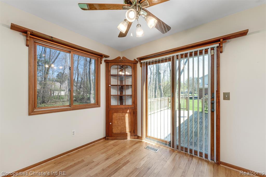 7514 Olde Sturbridge Trail, Clarkston, MI 48348 — Photo 10