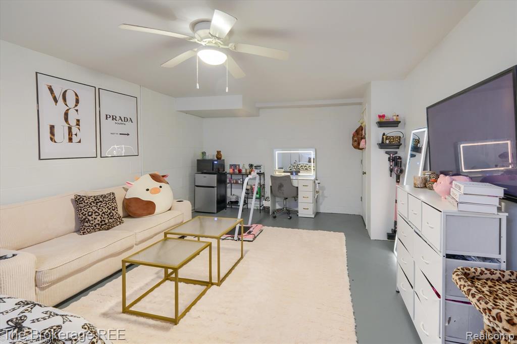 8247 N Center Road, Mount Morris, MI 48458 — Photo 42