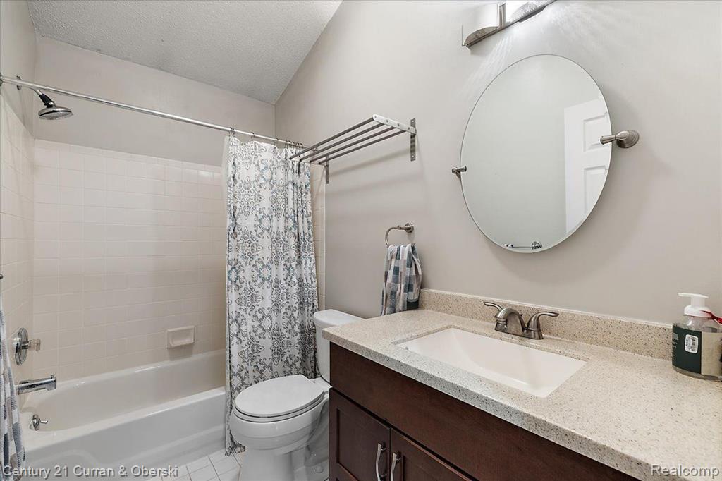 49750 PLYMOUTH Way, Plymouth, MI 48170 — Photo 25