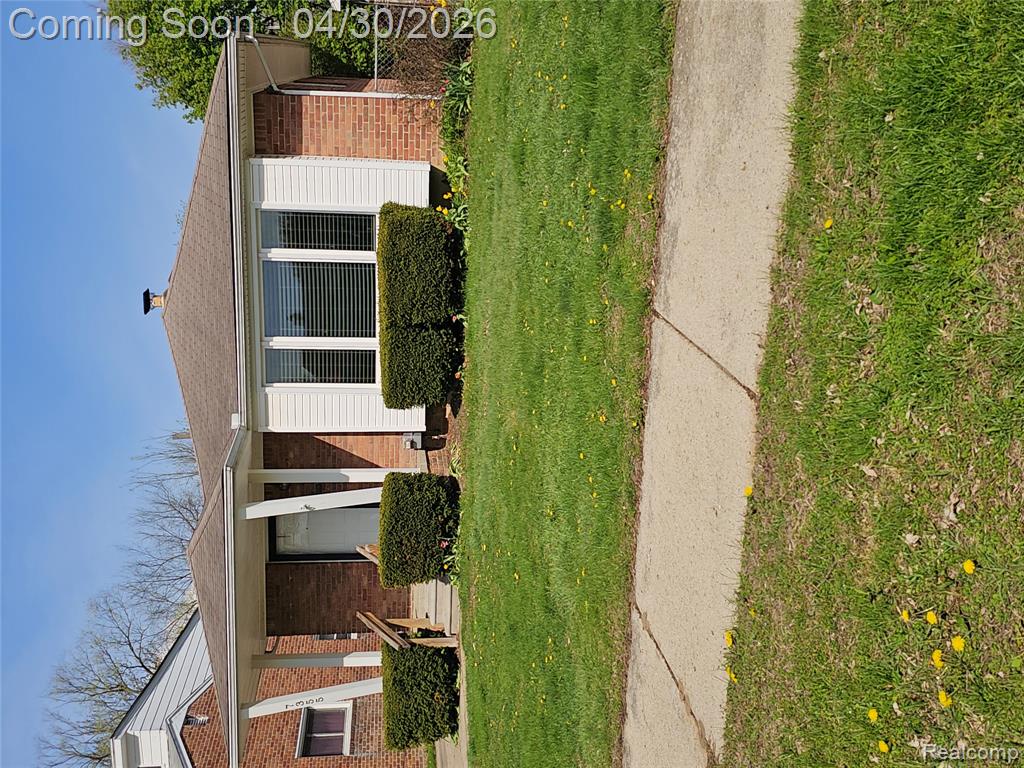 7355 W Frumin Court, Westland, MI — front exterior