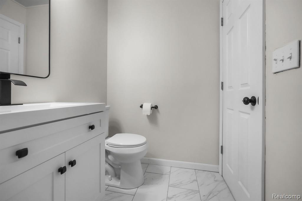8898 Bishop Road, Brighton, MI 48116 — Photo 19