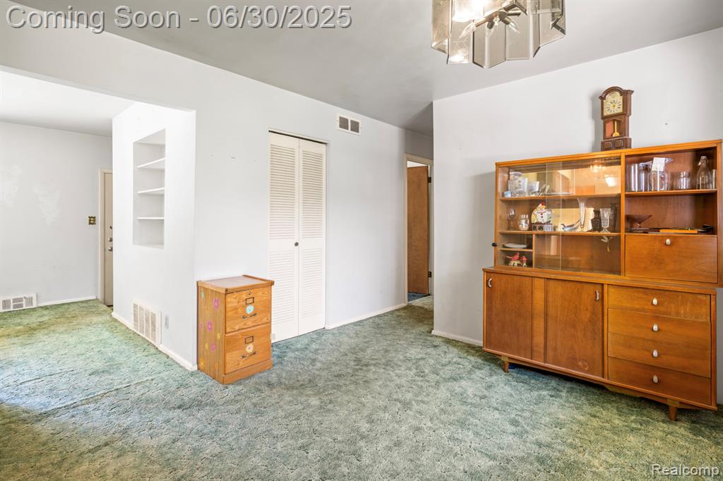 5135 Durwood Drive, Swartz Creek, MI 48473 — Photo 16