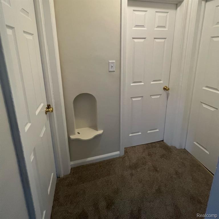 6592 ROBINSON Avenue, Allen Park, MI 48101 — Photo 3