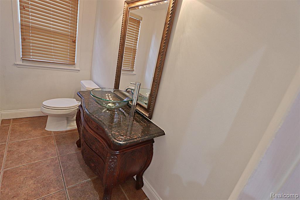 4739 Quarton Road, Bloomfield Hills, MI 48301 — Photo 16