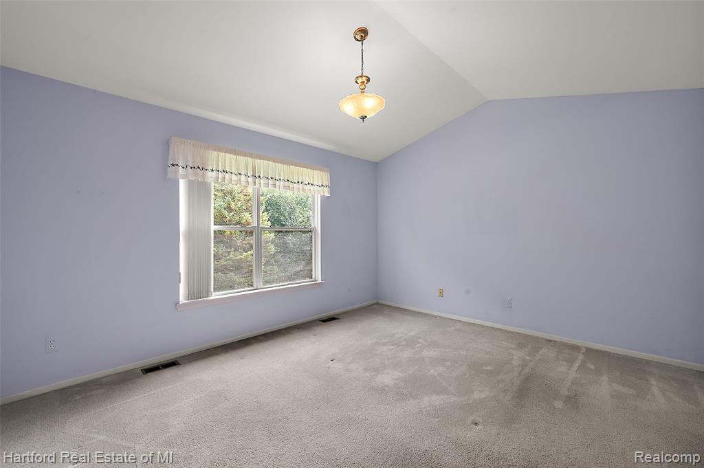 402 Mulberry Drive, Commerce Twp, MI 48390 — Photo 21
