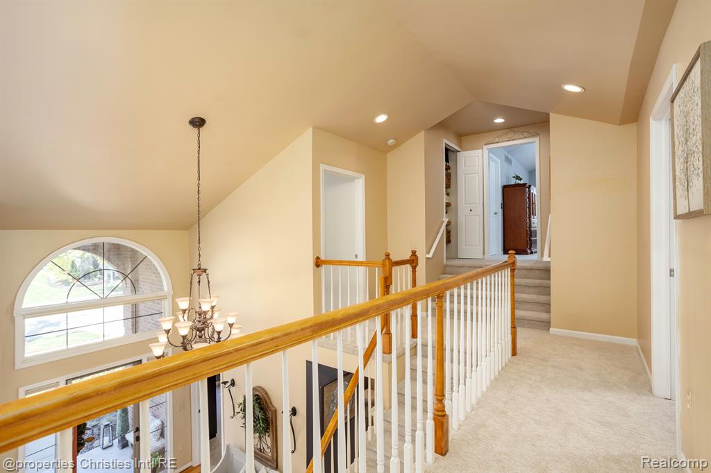 45571 IRVINE Drive, Novi, MI — Photo 24