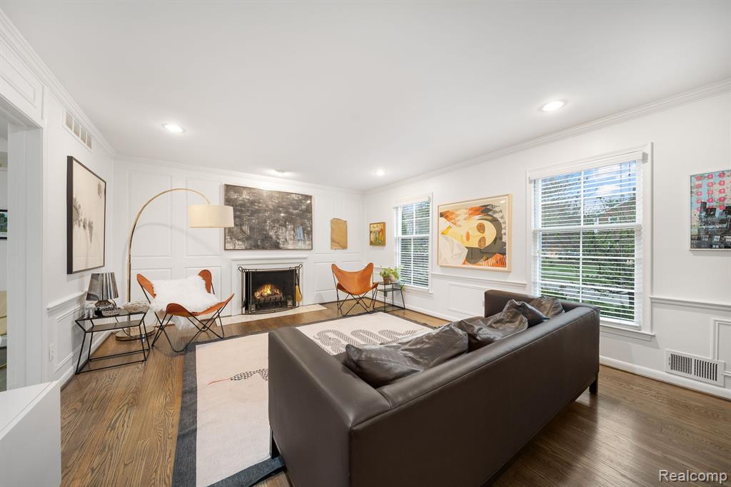 8920 NADINE Avenue, Huntington Woods, MI — Photo 5