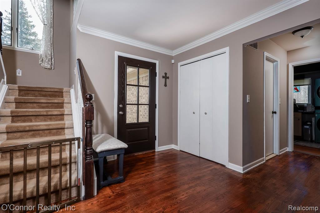 7978 Frith Road, Columbus, MI — Photo 3