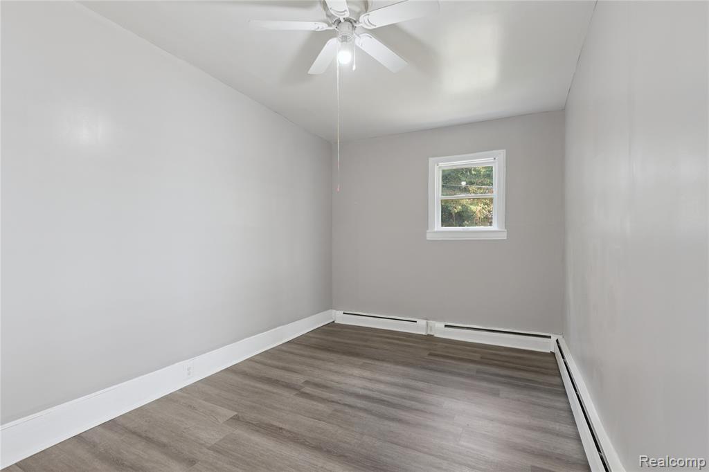 521 N Granger Street, Saginaw, MI 48602 — Photo 12
