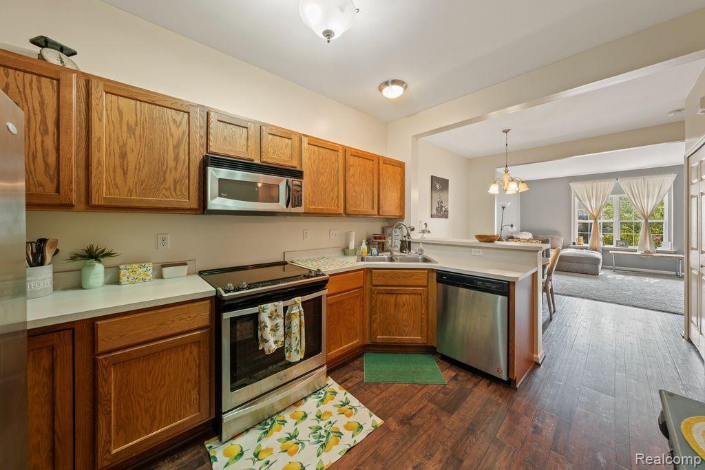 2177 KNOTTY PINE Trail, Howell, MI 48855 — Photo 12