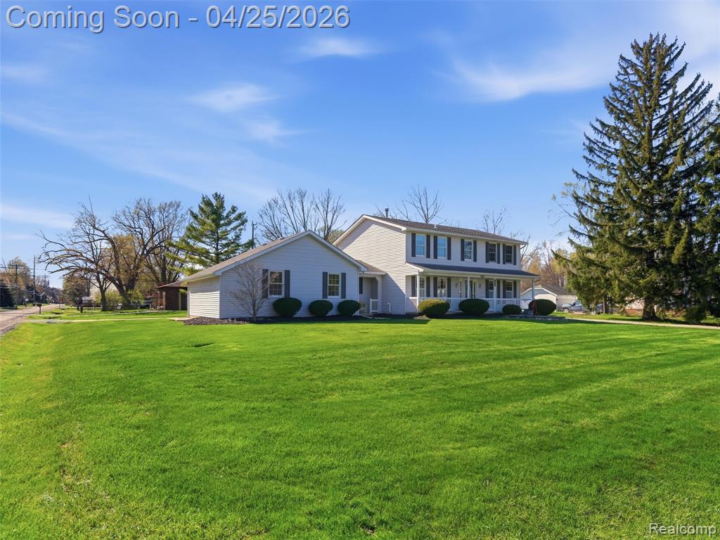 39001 Chartier Street, Harrison Township, MI — Photo 4