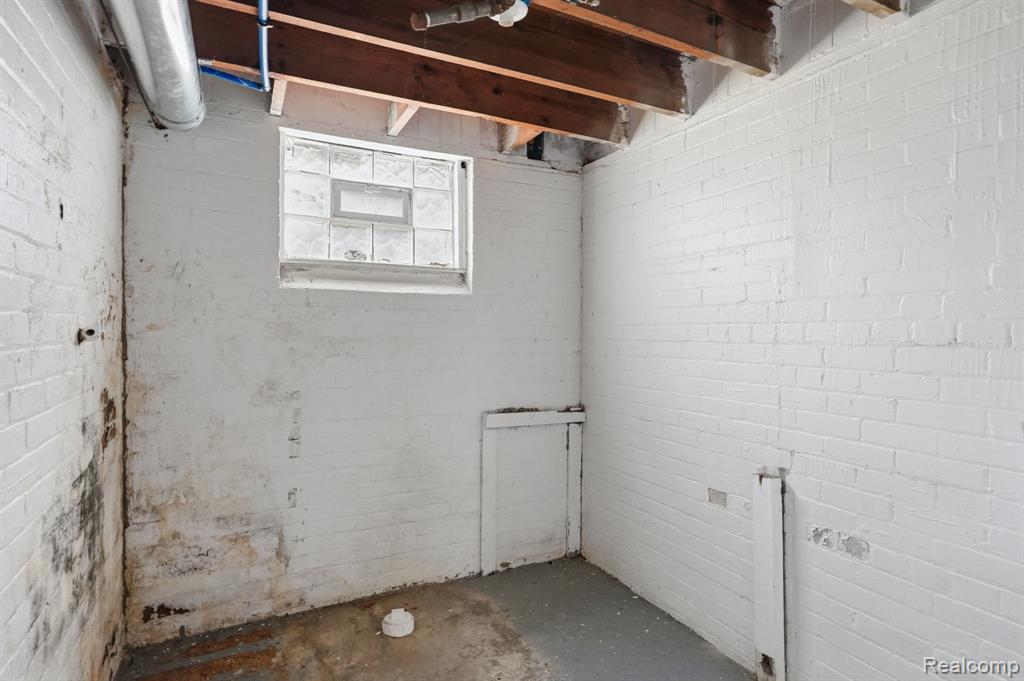 16176 OHIO Street, Detroit, MI 48221 — Photo 25