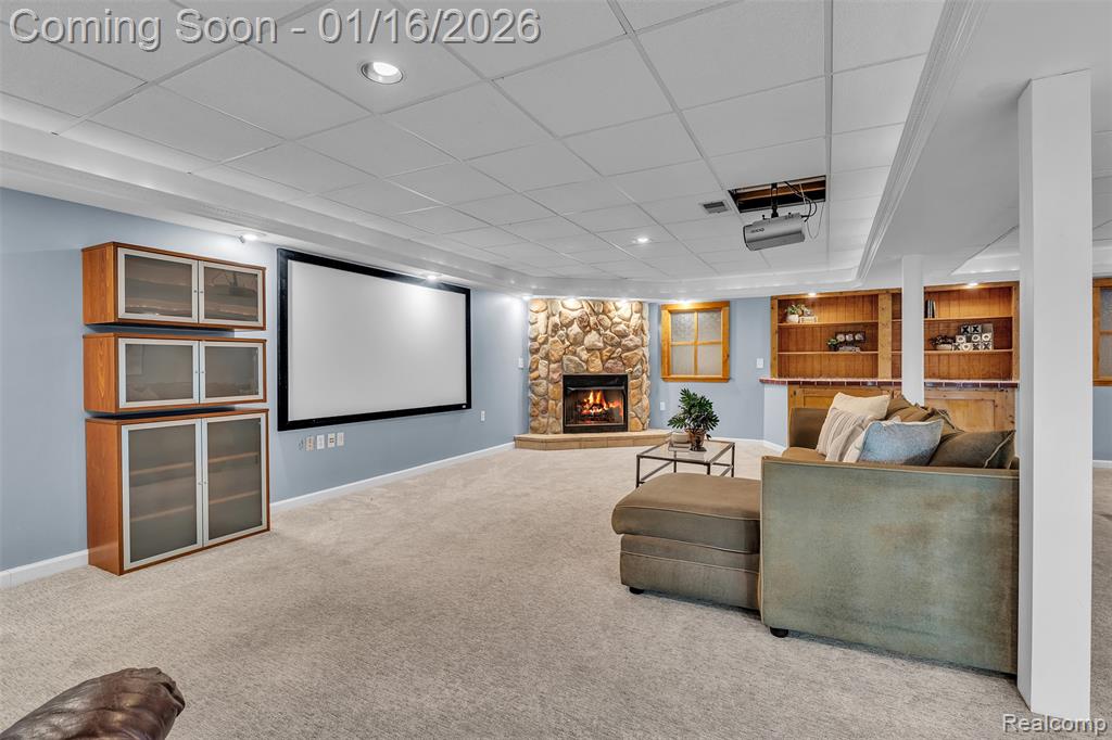 9035 Farmington Road, Livonia, MI 48150 — Photo 37