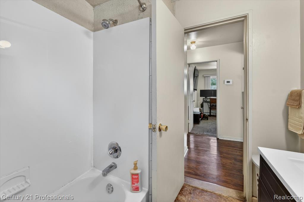 28688 Emerson Street, Inkster, MI 48141 — Photo 22