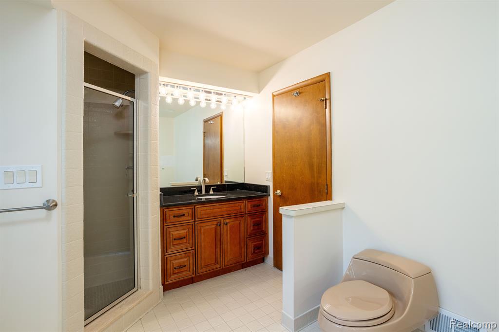 4421 PINEHURST Drive, West Bloomfield, MI — Photo 42