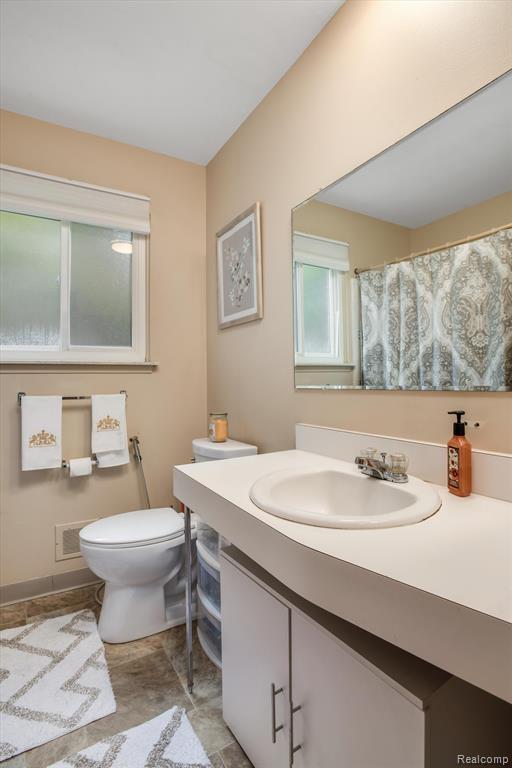 3043 Williamsburg, Ann Arbor, MI 48108 — Photo 8