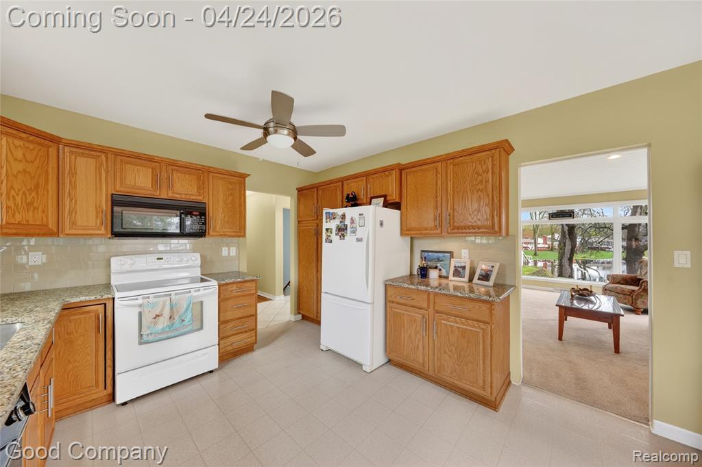 3463 Coseyburn Road, Waterford, MI 48329 — Photo 15