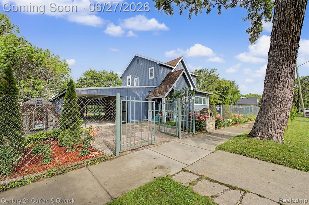 5687 Woodrow Street, Detroit, MI 48210 — Photo 2