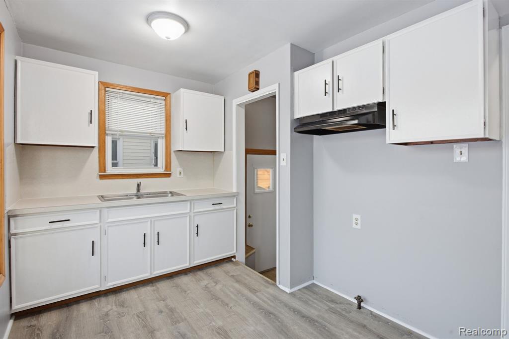 13116 Jobin Street, Southgate, MI 48195 — Photo 19