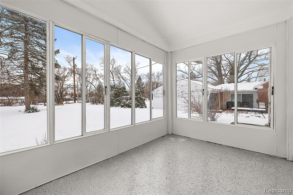 7618 Sylvan Street, Shelby Twp, MI 48317 — Photo 21