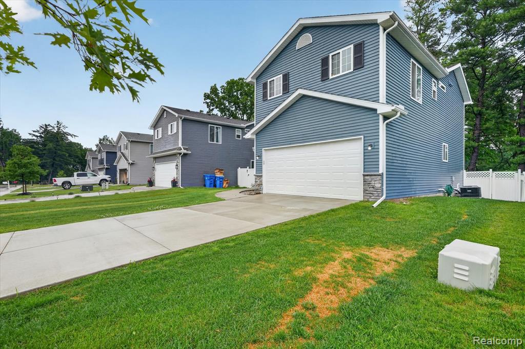 5382 Rural Terrace Court, Waterford, MI 48329 — Photo 4