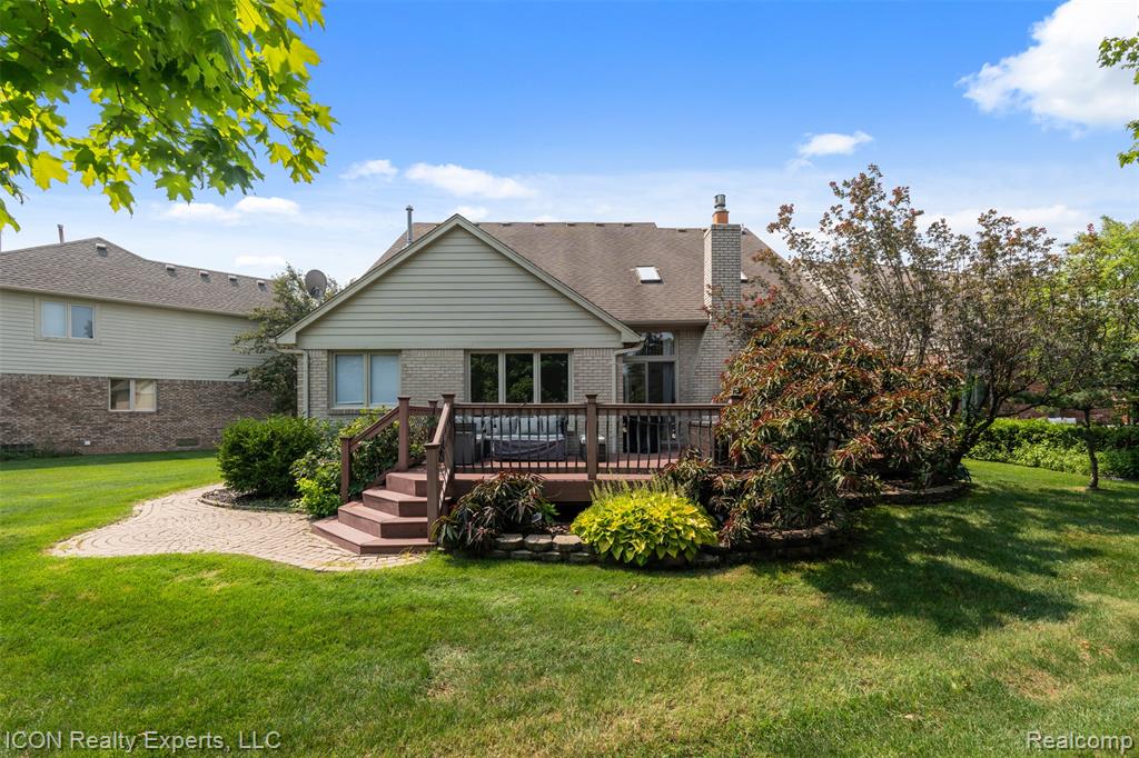 52542 Westcreek Drive, Macomb, MI 48042 — Photo 44