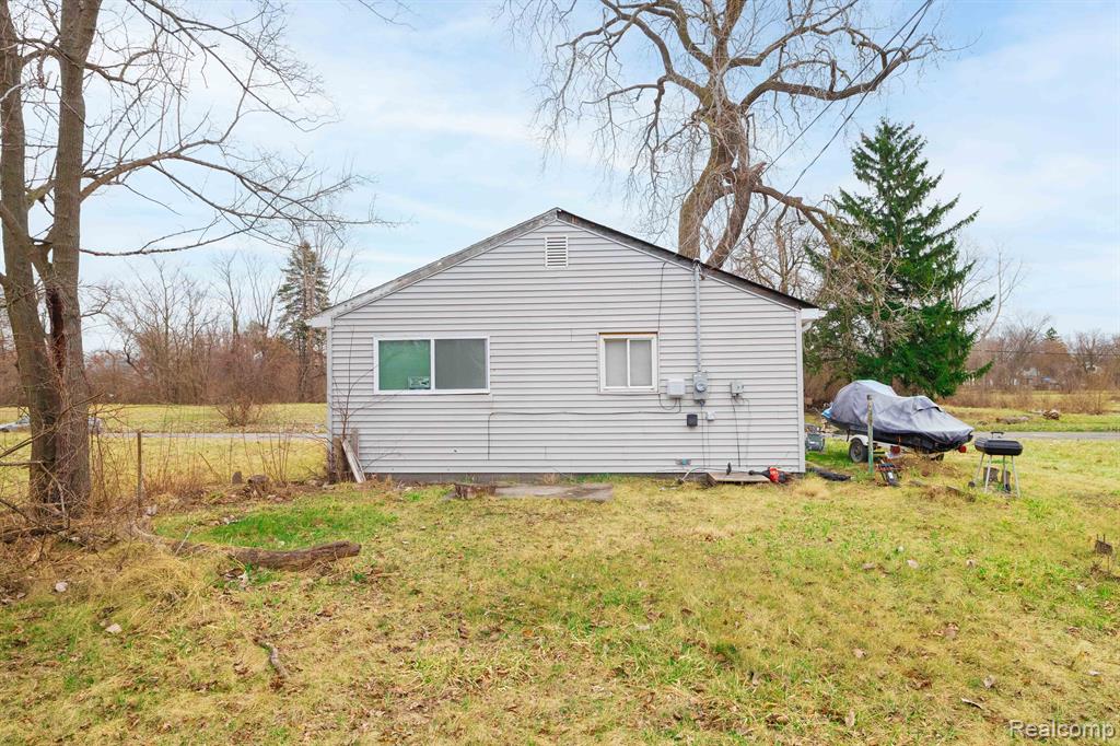 17419 WANDA Street, Highland Park, MI 48203 — Photo 16