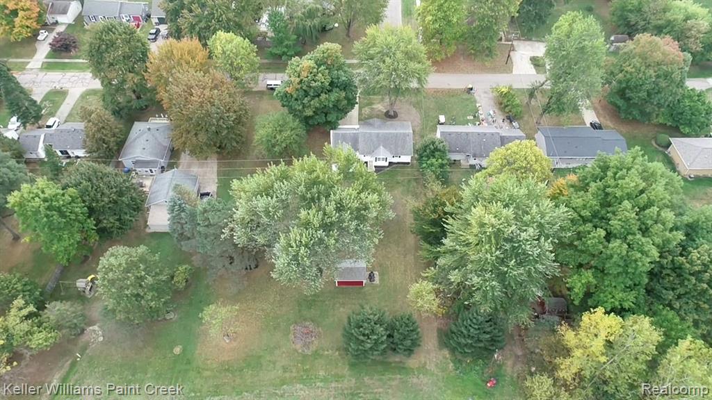 239 Almont Avenue, Almont, MI 48003 — Photo 36