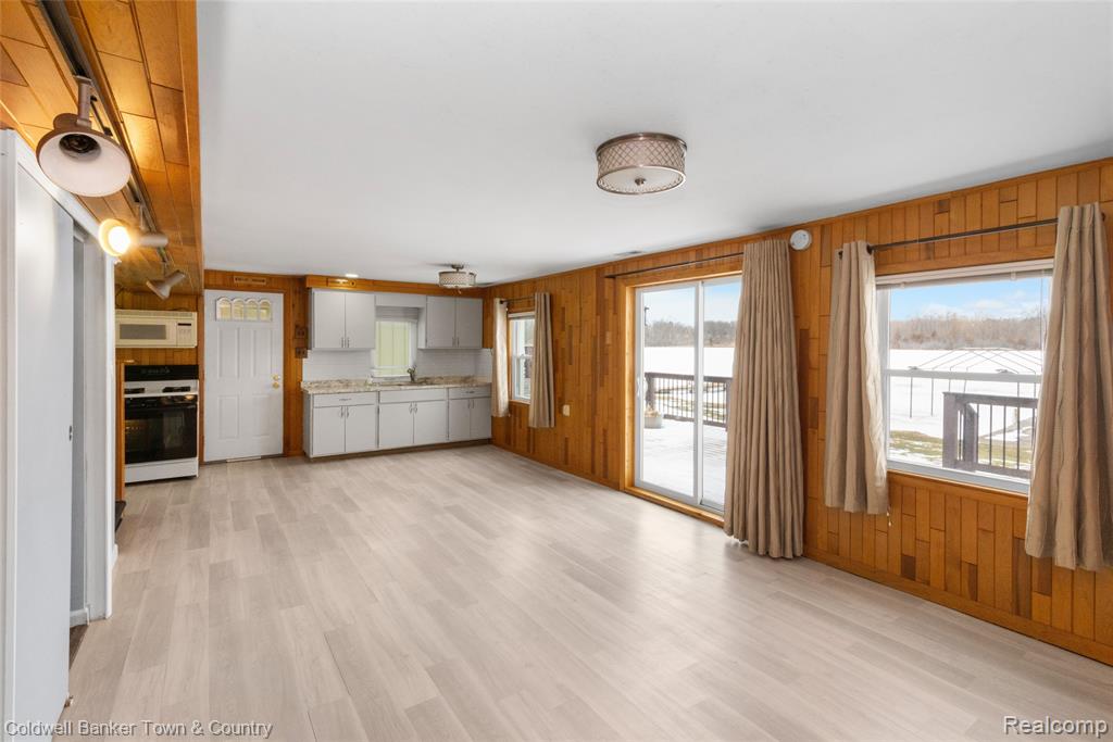 2705 Melvin Drive, Pinckney, MI 48169 — Photo 36