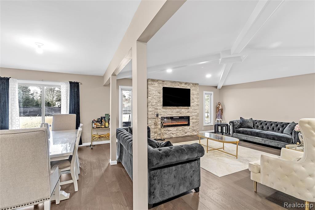 49685 Richardson Drive, Shelby Twp, MI 48315 — Photo 18