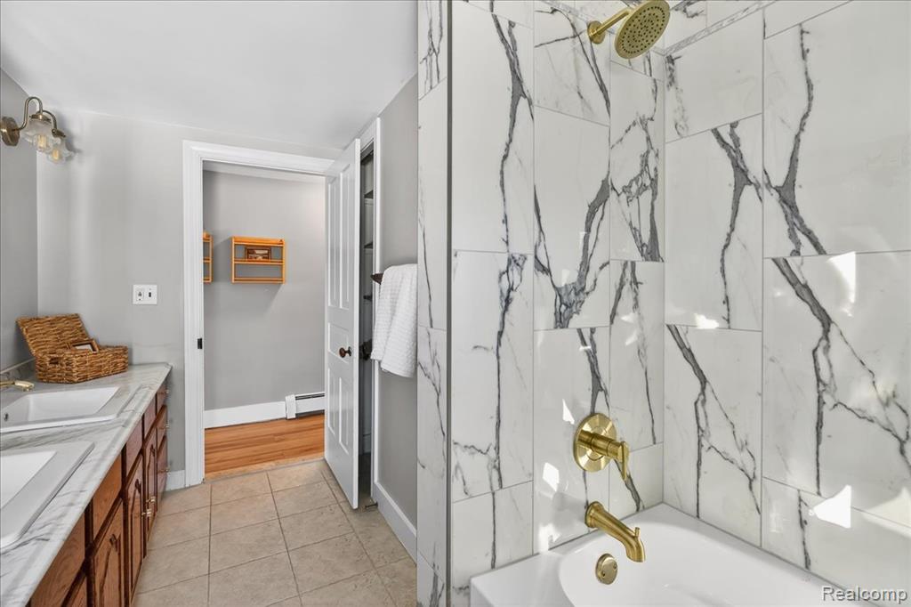 930 S Hadley Road, Ortonville, MI 48462 — Photo 27