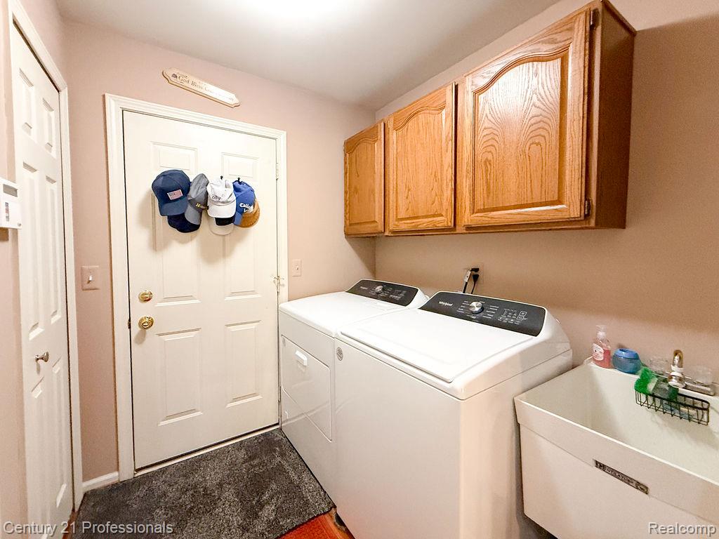 57136 Megan Drive, Washington, MI — Photo 35
