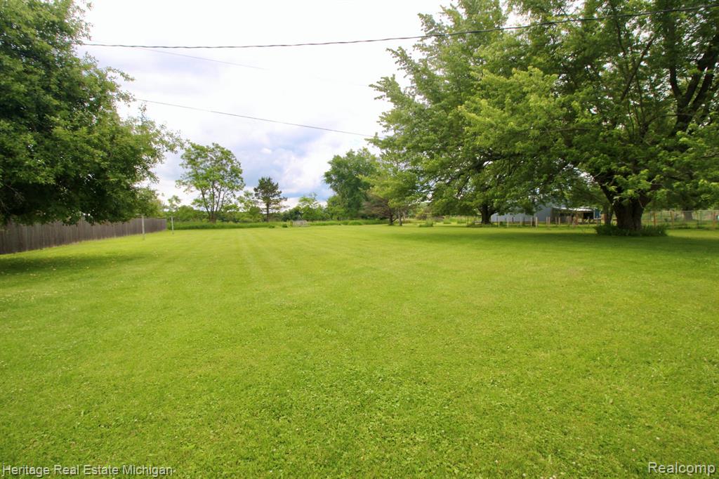 8265 S M 52, Owosso, MI 48867 — Photo 20