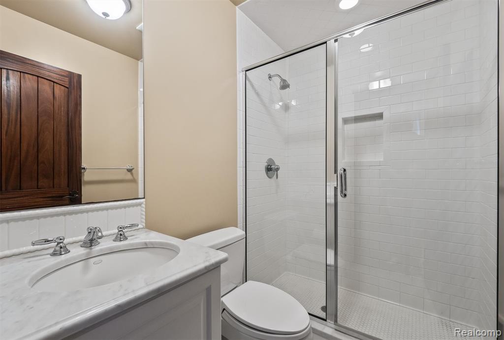 25325 Devon Lane, Franklin, MI 48025 — Photo 20