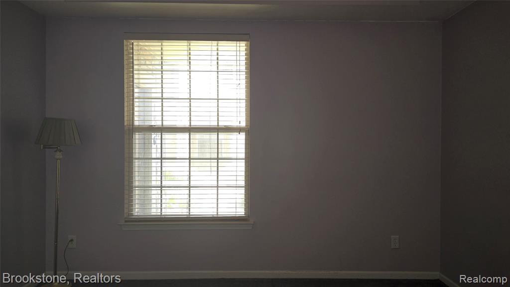 1976 Pinecroft Drive, 194, Canton, MI 48188 — Photo 25