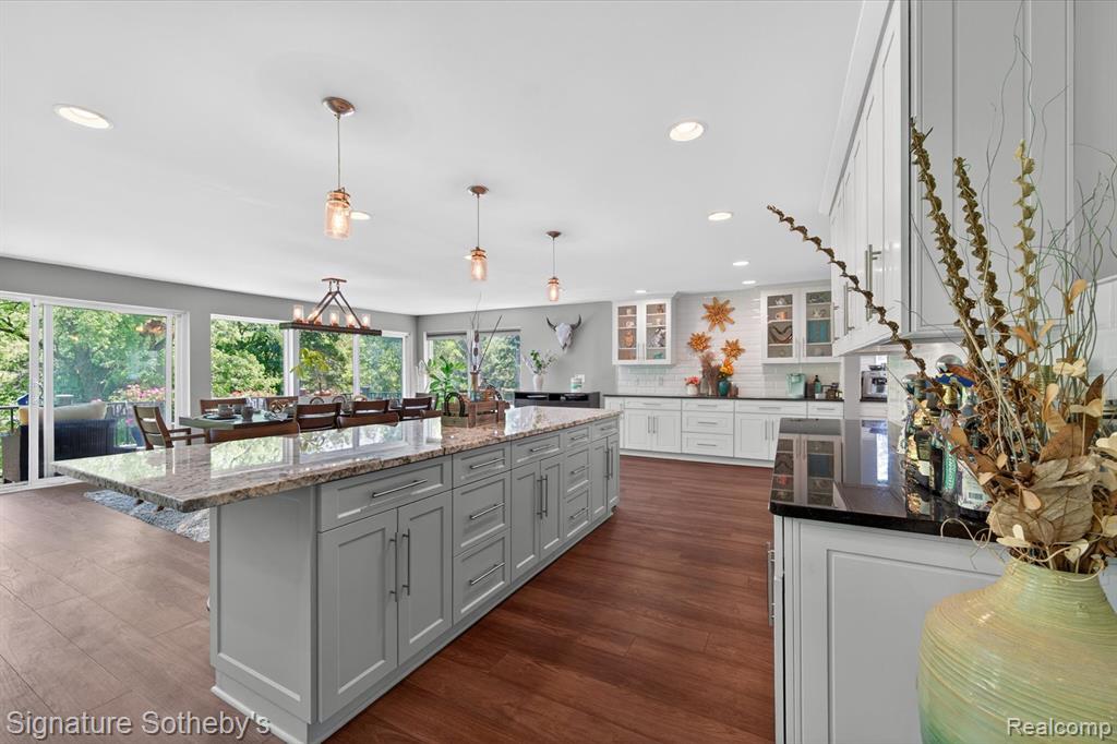 30650 Lahser Road, Beverly Hills, MI 48025 — Photo 16