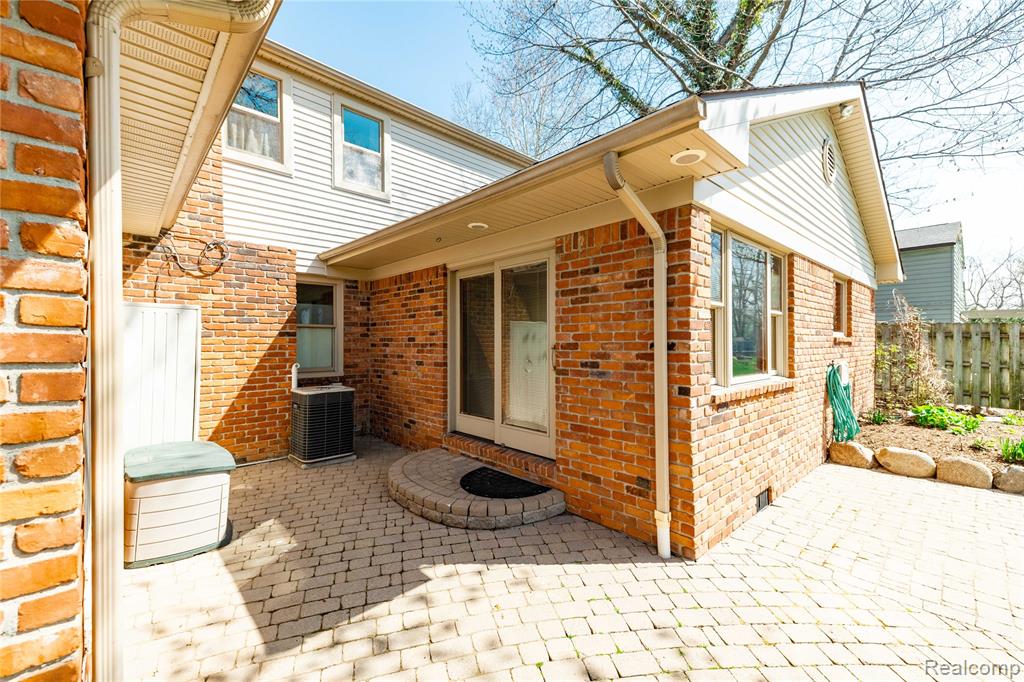 7611 Ferry Road, Grosse Ile, MI 48138 — Photo 47