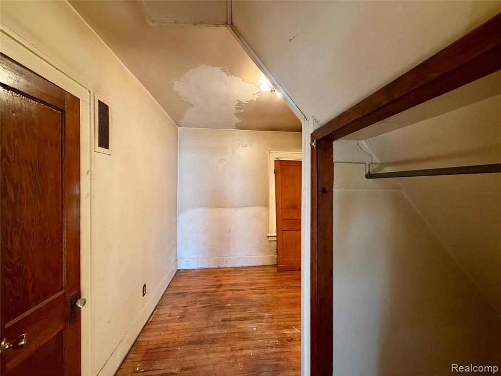 7035 Dodge Avenue, Warren, MI 48091 — Photo 20