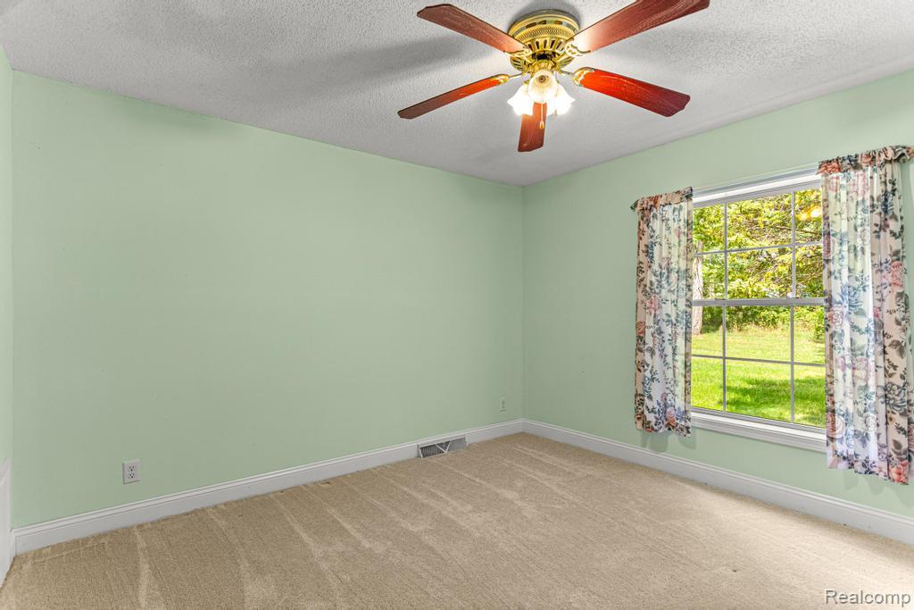 1941 Crouch Road, Jackson, MI 49201 — Photo 26