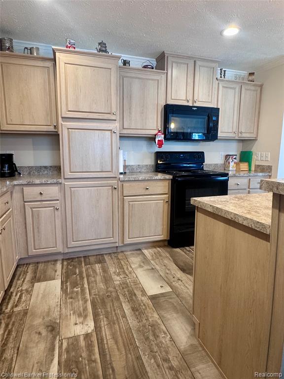 255 Bonita Court, Lapeer, MI 48446 — Photo 12